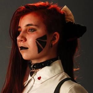 Meet your Posher, Alyssandra